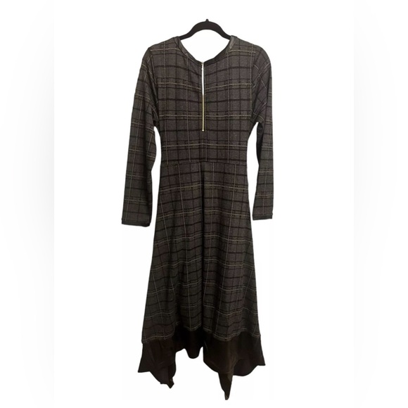 Like New SOFT SURROUNDS Plaid Dress, Size Medium - Picture 3 of 13